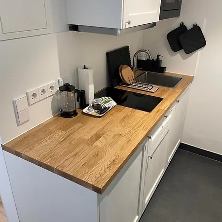 Palmbraeu Altstadt Appartments Hotel *