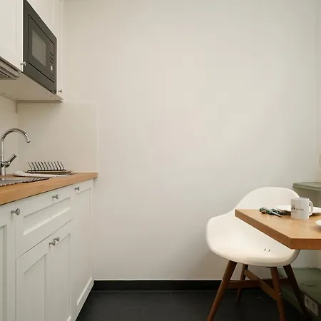호텔 Palmbraeu Altstadt Appartments *